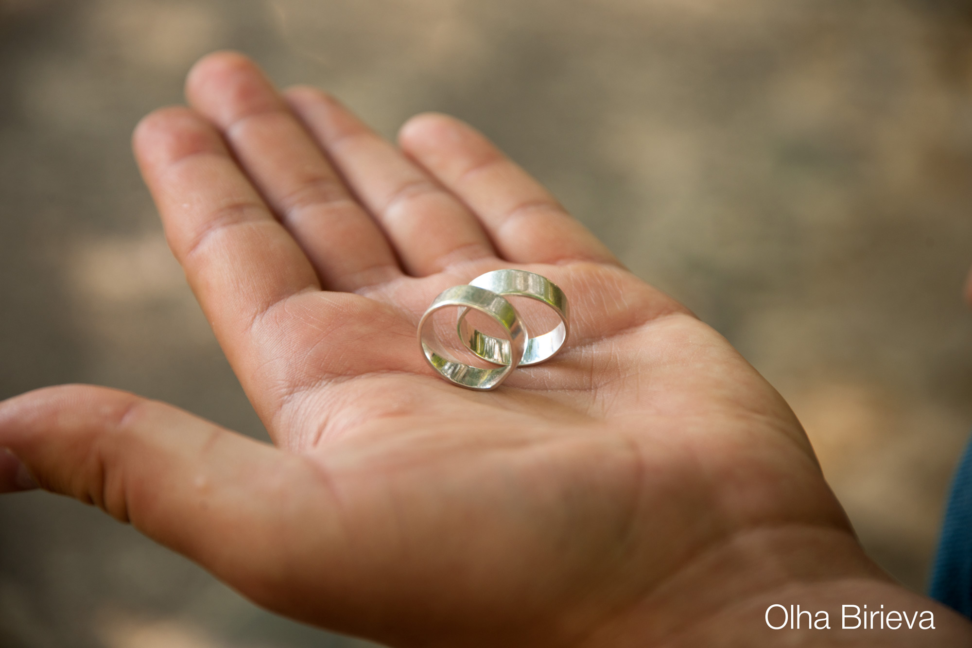 Wedding Rings in London Park